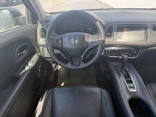 2020 Honda HR-V AWD Touring