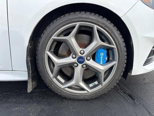 2018 Ford Focus ST ST