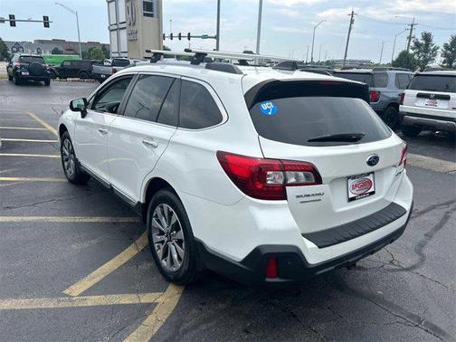 2018 Subaru Outback 2.5i Touring