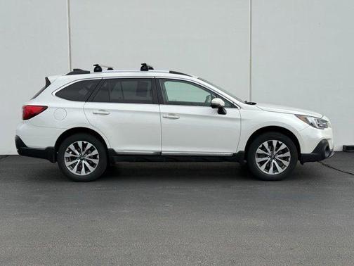 2018 Subaru Outback 2.5i Touring
