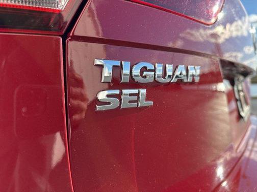 2019 Volkswagen Tiguan 2.0T SEL R-Line 4MOTION