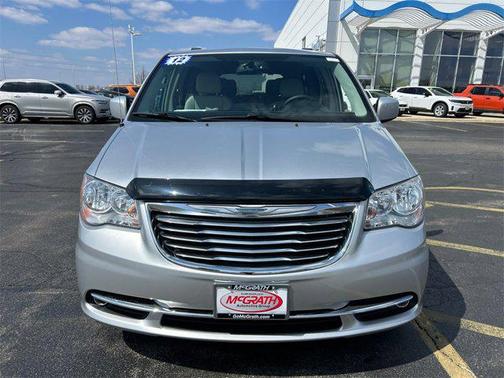 2012 Chrysler Town & Country Touring