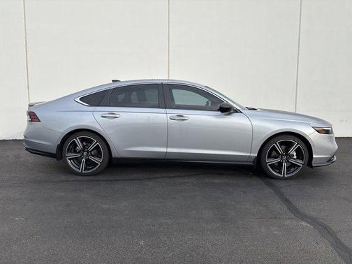 2023 Honda Accord Hybrid Base