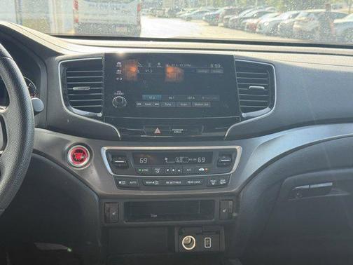 2022 Honda Pilot AWD Sport