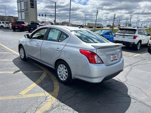 2015 Nissan Versa 1.6 SV