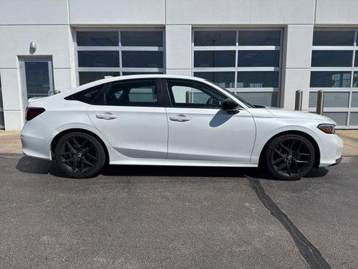 Platinum White Pearl 2025 Honda Civic Sport