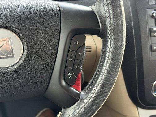 2010 Saturn Outlook XE Premium