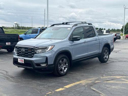 Pearl Gray 2024 Honda Ridgeline TrailSport