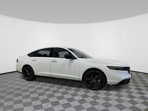 2025 Honda Accord Hybrid Base