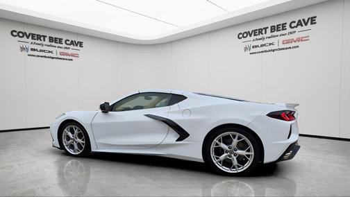 2022 Chevrolet Corvette Stingray w/3LT