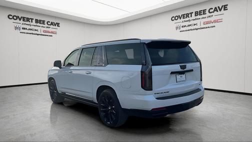 2025 Cadillac Escalade ESV Sport Platinum