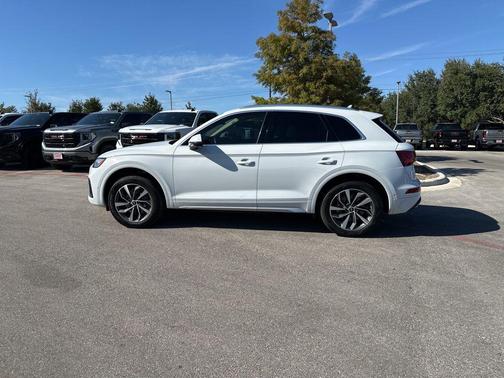 2021 Audi Q5 45 Prestige