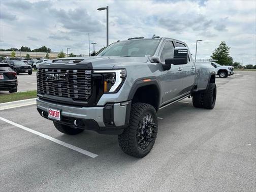 2025 GMC Sierra 3500 Denali