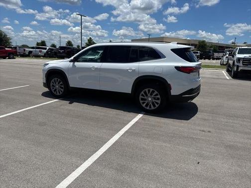 2025 Buick Enclave Preferred FWD