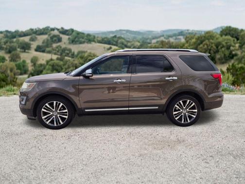 Brown 2016 Ford Explorer Platinum