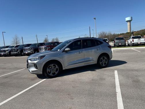 2023 Ford Escape ST-Line Select