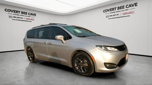 2019 Chrysler Pacifica Touring-L Plus