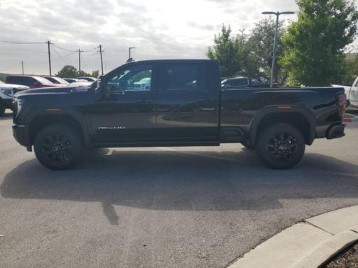 2026 GMC Sierra 2500 AT4