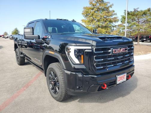 2026 GMC Sierra 2500 AT4