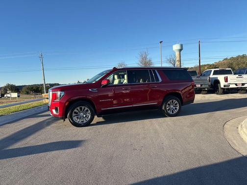 2021 GMC Yukon XL Denali