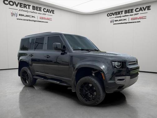 2024 Land Rover Defender 110 P400 X-Dynamic SE