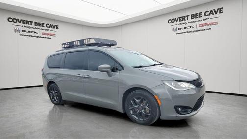 2020 Chrysler Pacifica Touring-L Plus