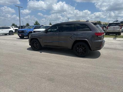 2021 Jeep Grand Cherokee Laredo