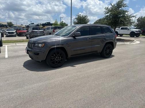 2021 Jeep Grand Cherokee Laredo