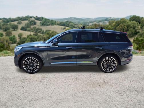 Flight Blue Metallic Clearcoat 2023 Lincoln Aviator Black Label AWD