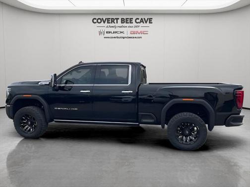 2025 GMC Sierra 2500 Denali