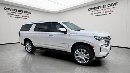 Iridescent Pearl Tricoat 2023 Chevrolet Suburban 4WD High Country