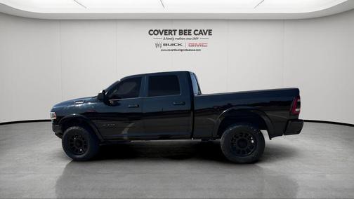 2022 RAM 2500 Laramie Crew Cab 4x4 6'4' Box