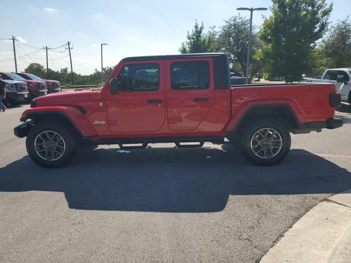 2020 Jeep Gladiator Overland