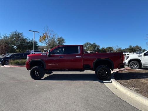 2021 GMC Sierra 2500 Denali