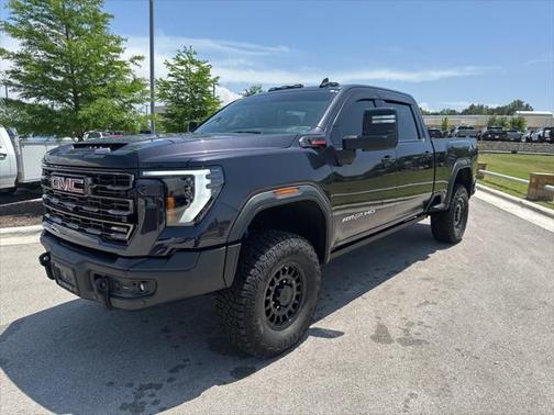 2025 GMC Sierra 2500 AT4
