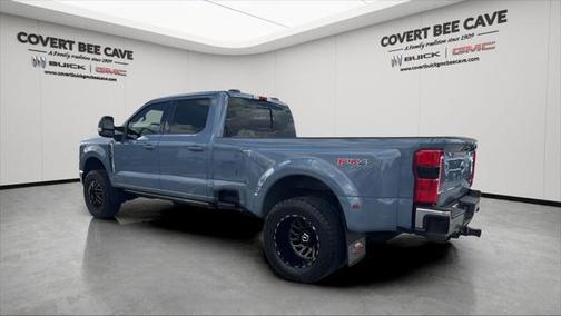 2023 Ford F-350 Lariat
