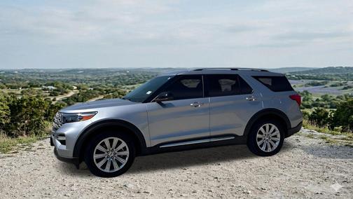 Iconic Silver Metallic 2021 Ford Explorer Limited