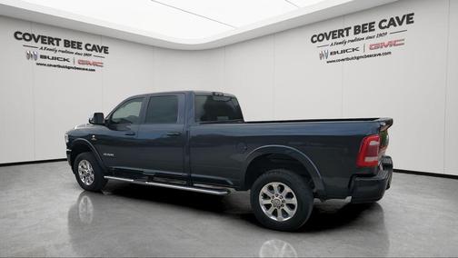 2020 RAM 2500 Laramie Crew Cab 4X4 8' Box