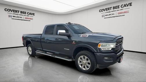 2020 RAM 2500 Laramie Crew Cab 4X4 8' Box