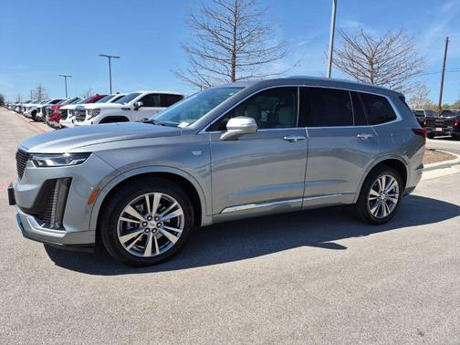 2023 Cadillac XT6 Premium Luxury AWD