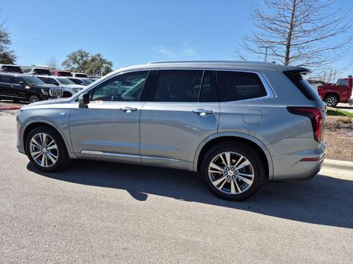 2023 Cadillac XT6 Premium Luxury AWD