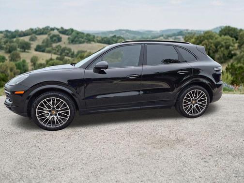 Black 2019 Porsche Cayenne S