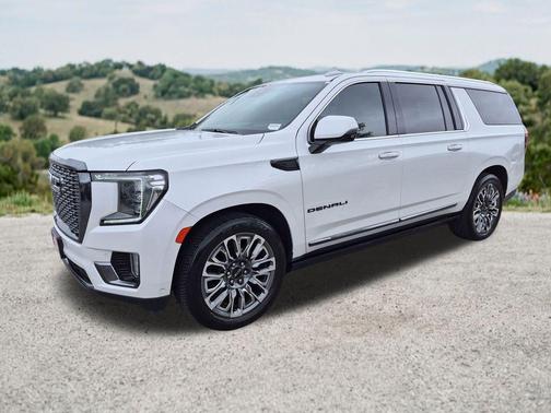 White Frost Tricoat 2023 GMC Yukon XL Denali Ultimate