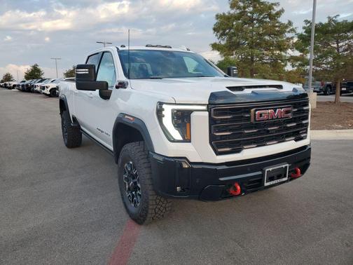 2026 GMC Sierra 2500 AT4
