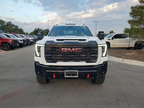 2026 GMC Sierra 2500 AT4