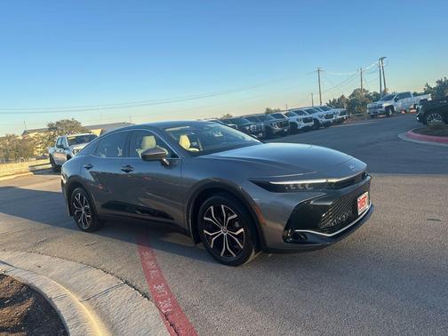 2024 Toyota Crown Limited