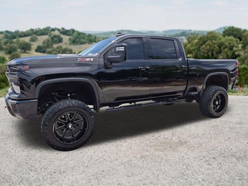 Black 2024 Chevrolet Silverado 2500 LT