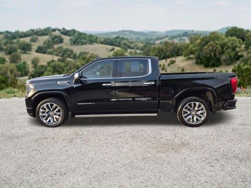 Onyx Black 2023 GMC Sierra 1500 Denali