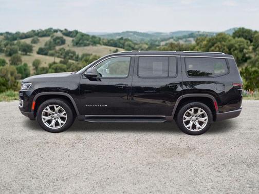 Diamond Black Crystal Pearlcoat 2022 Jeep Wagoneer Series I 4x4