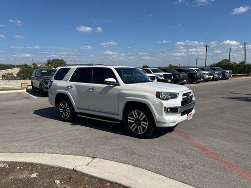Blizzard Pearl 2020 Toyota 4Runner Limited